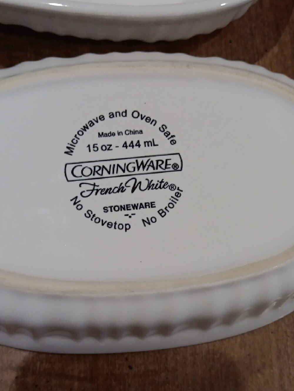 Corningware White Oval Ceramic Ramekins - Set of 4 - Picture 2 of 4